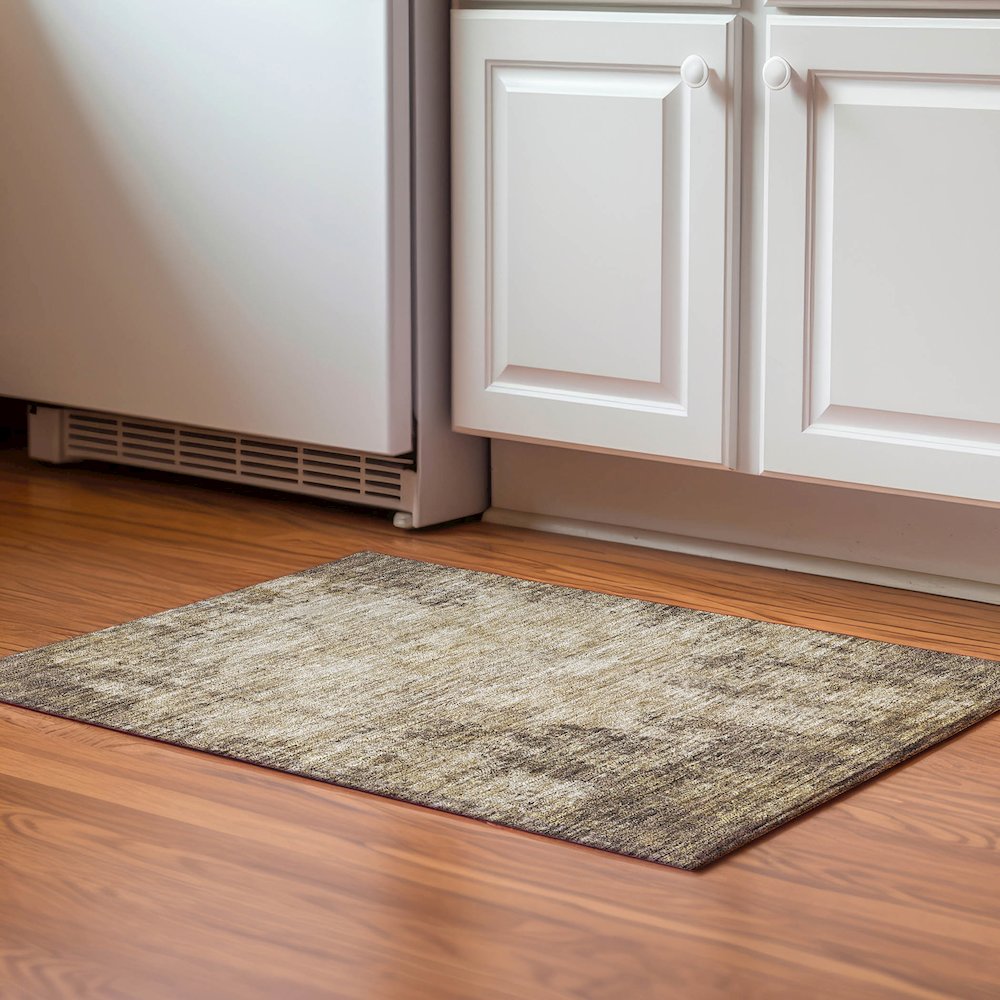 Premium Machine Washable Mayfield AMF940 Brown 1'8" x 2'6" Rug. Picture 5