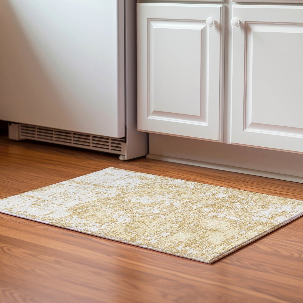 Premium Machine Washable Mayfield AMF946 Gold 1'8" x 2'6" Rug. Picture 5