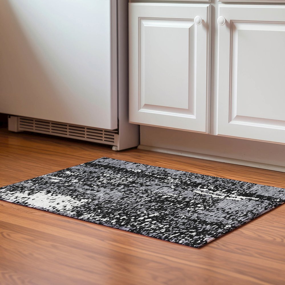Premium Machine Washable Mayfield AMF949 Black 1'8" x 2'6" Rug. Picture 5