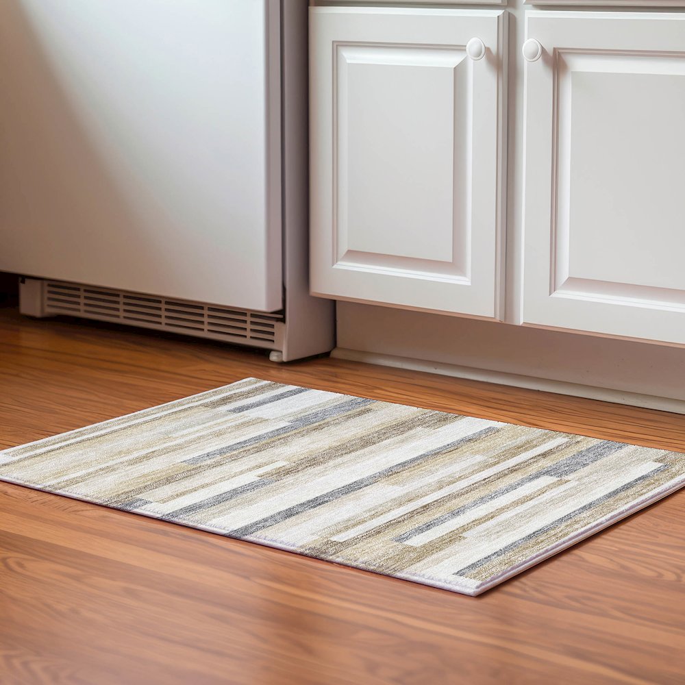 Premium Machine Washable Mayfield AMF956 Ivory 1'8" x 2'6" Rug. Picture 5
