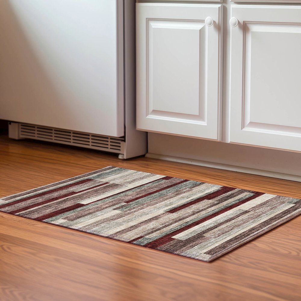 Premium Machine Washable Mayfield AMF956 Merlot 1'8" x 2'6" Rug. Picture 5