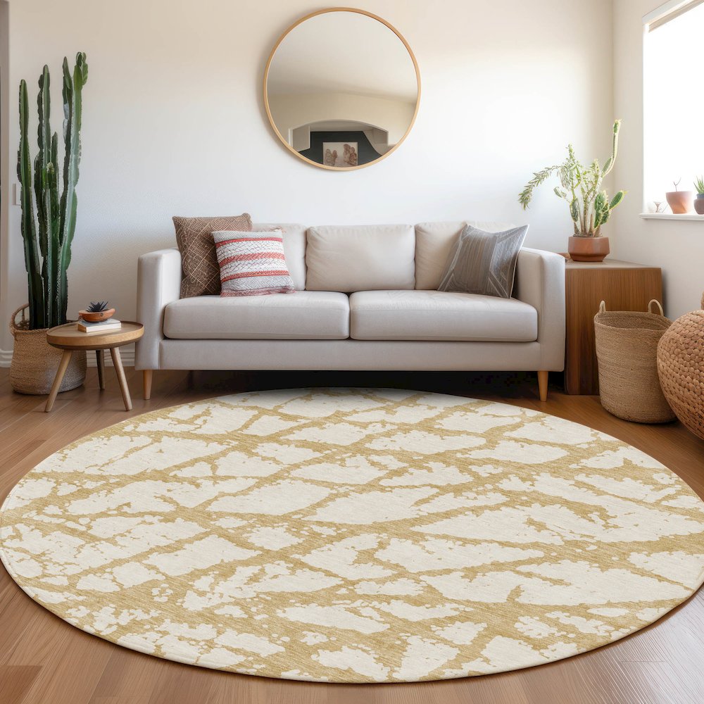 Premium Machine Washable Mayfield AMF972 Gold 8' x 8' Round Rug. Picture 5