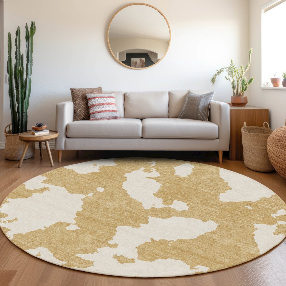 Premium Machine Washable Mayfield AMF975 Gold 8' x 8' Round Rug. Picture 5
