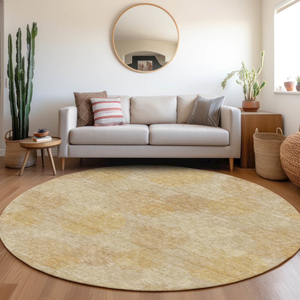 Premium Machine Washable Mayfield AMF977 Gold 8' x 8' Round Rug. Picture 5