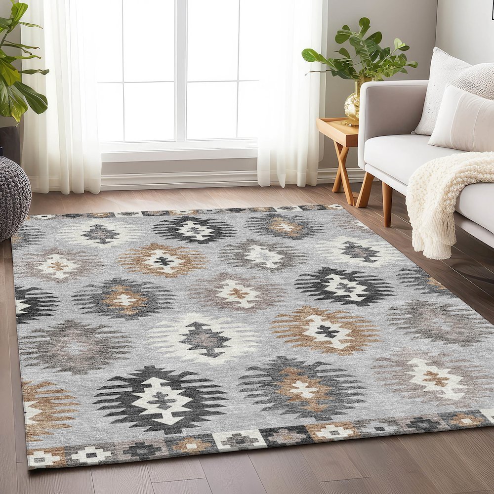 Premium Machine Washable Mayfield AMF983 Silver 2'6" x 3'10" Rug. Picture 5