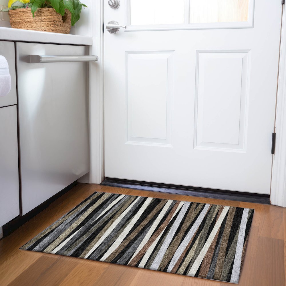 Premium Machine Washable Mayfield AMF997 Black 1'8" x 2'6" Rug. Picture 5