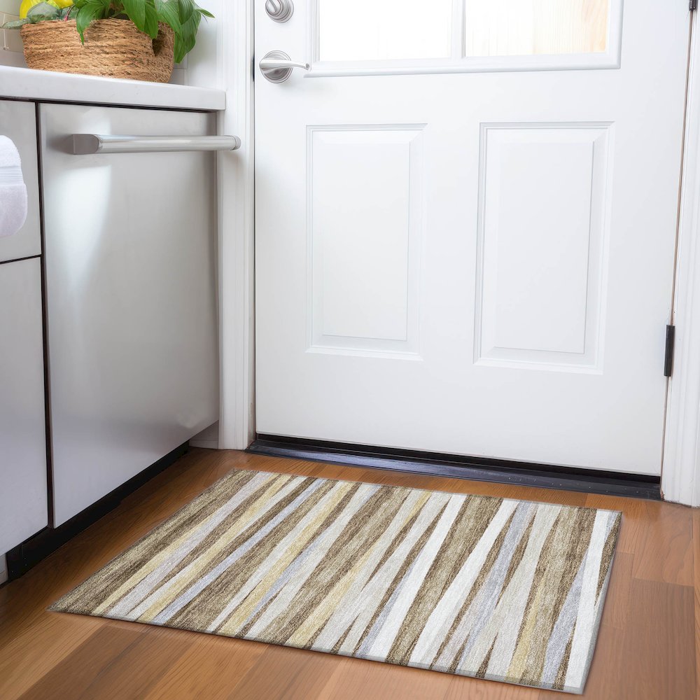 Premium Machine Washable Mayfield AMF997 Brown 1'8" x 2'6" Rug. Picture 5
