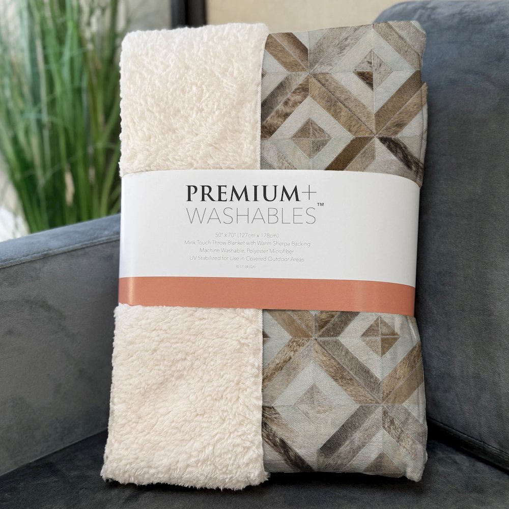 Premium Machine Washable ASB102 Gray 50" x 70" Sherpa Throw Blanket. Picture 3