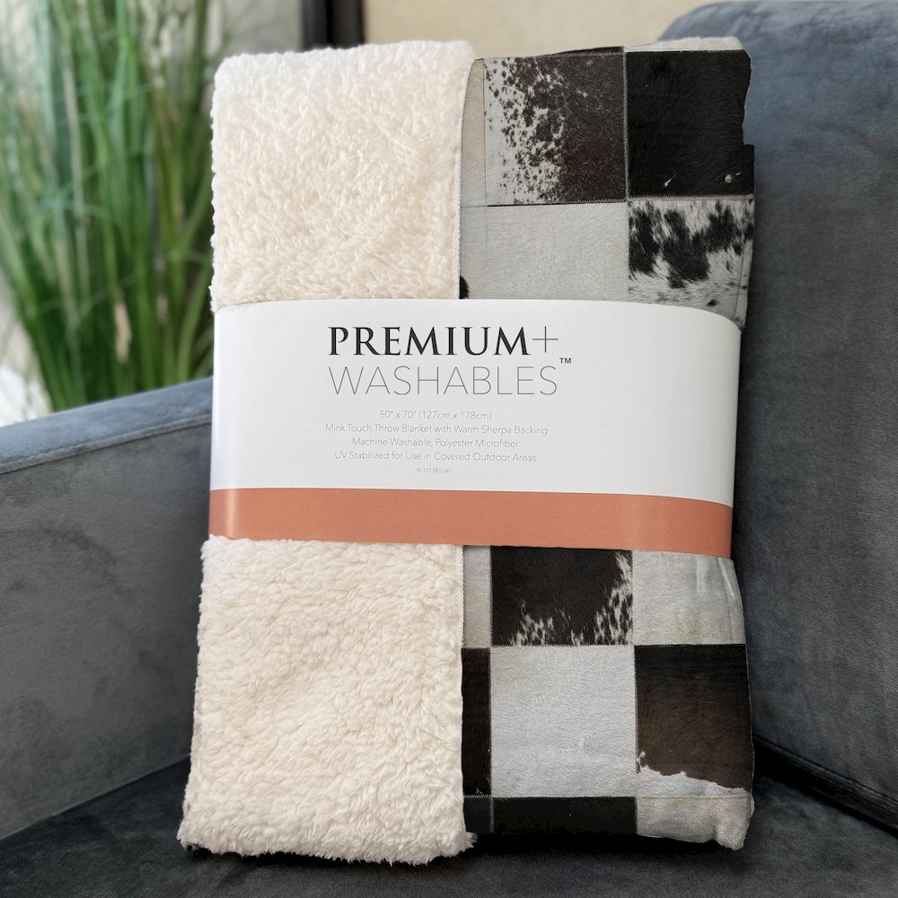 Premium Machine Washable ASB105 Black 50" x 70" Sherpa Throw Blanket. Picture 3