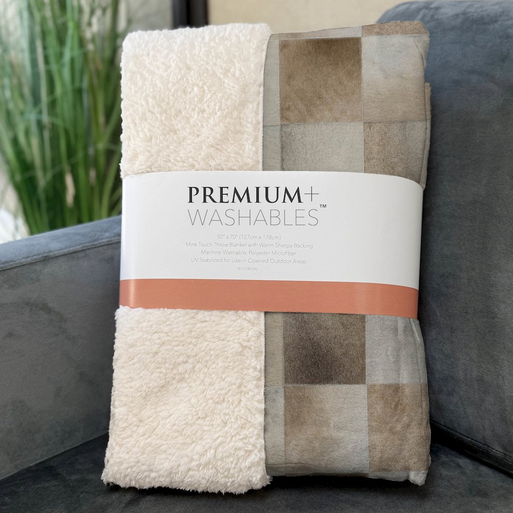 Premium Machine Washable ASB105 Taupe 50" x 70" Sherpa Throw Blanket. Picture 3