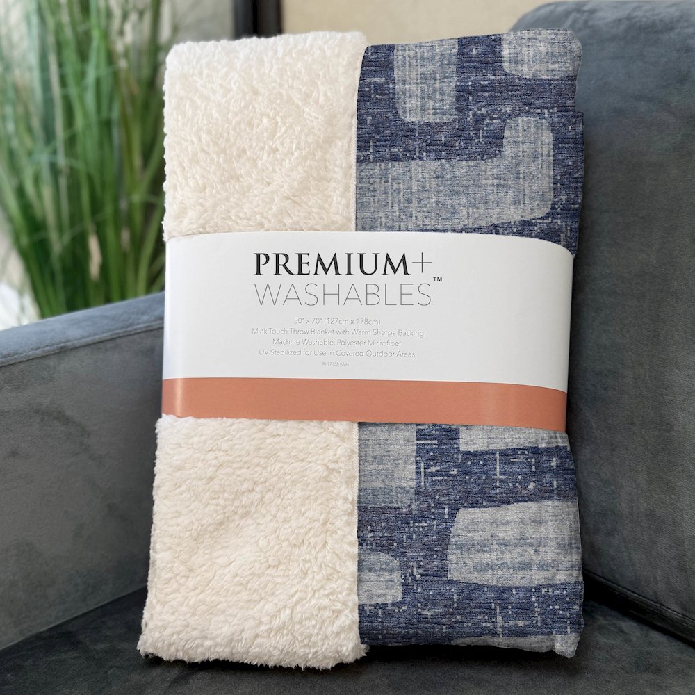 Premium Machine Washable ASB110 Blue 50" x 70" Sherpa Throw Blanket. Picture 3