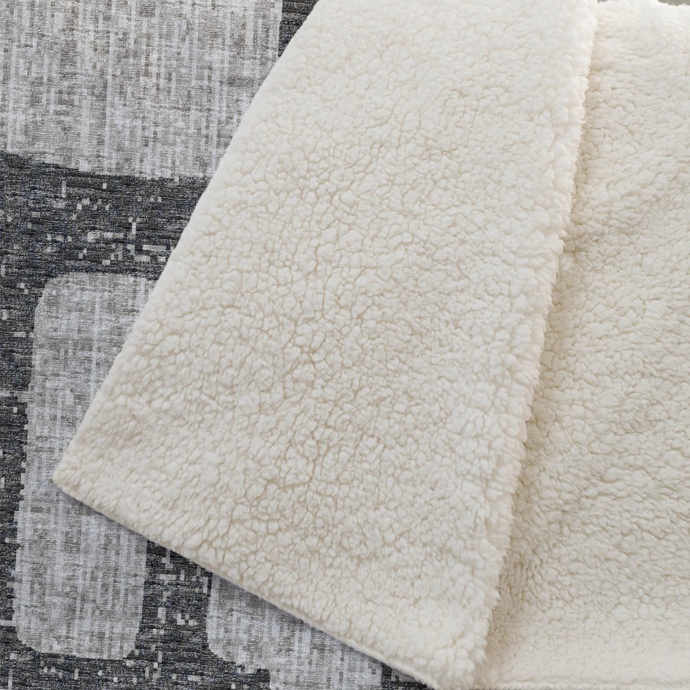 Premium Machine Washable ASB110 Gray 50" x 70" Sherpa Throw Blanket. Picture 2