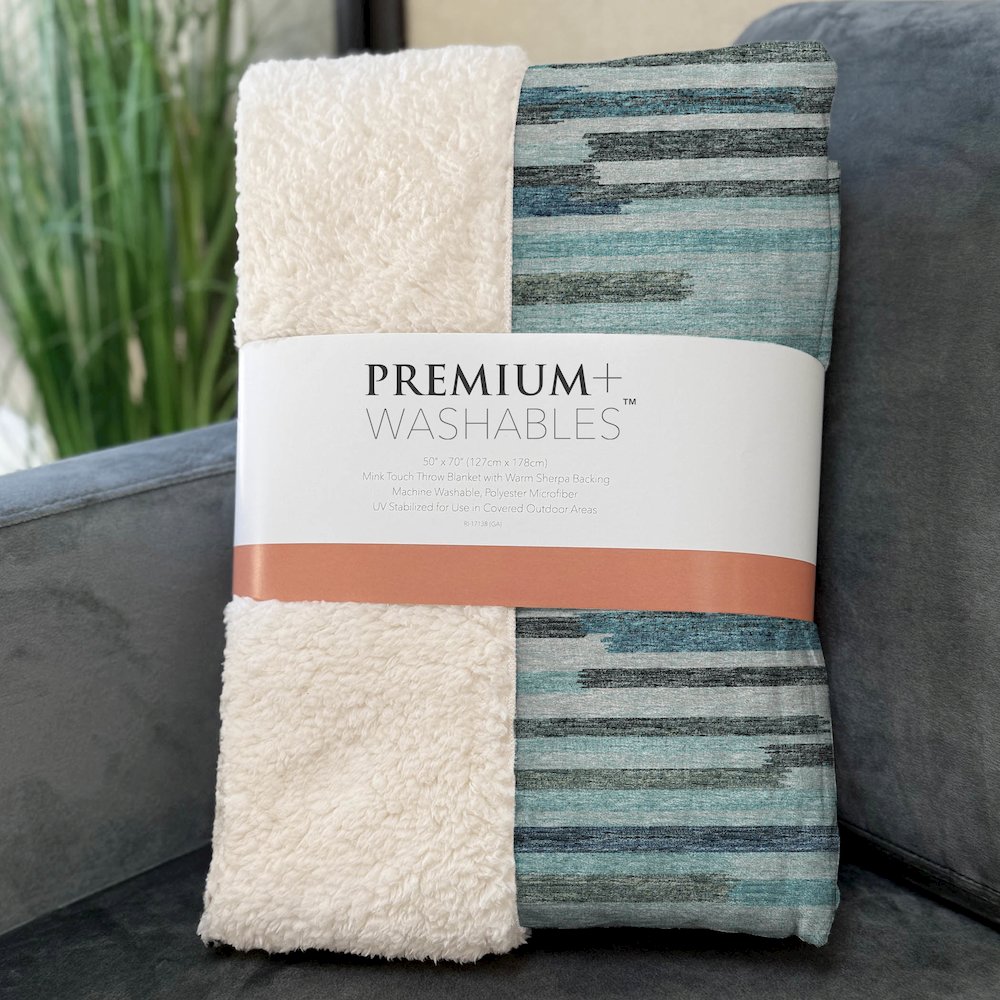 Premium Machine Washable ASB114 Turquoise 50" x 70" Sherpa Throw Blanket. Picture 3