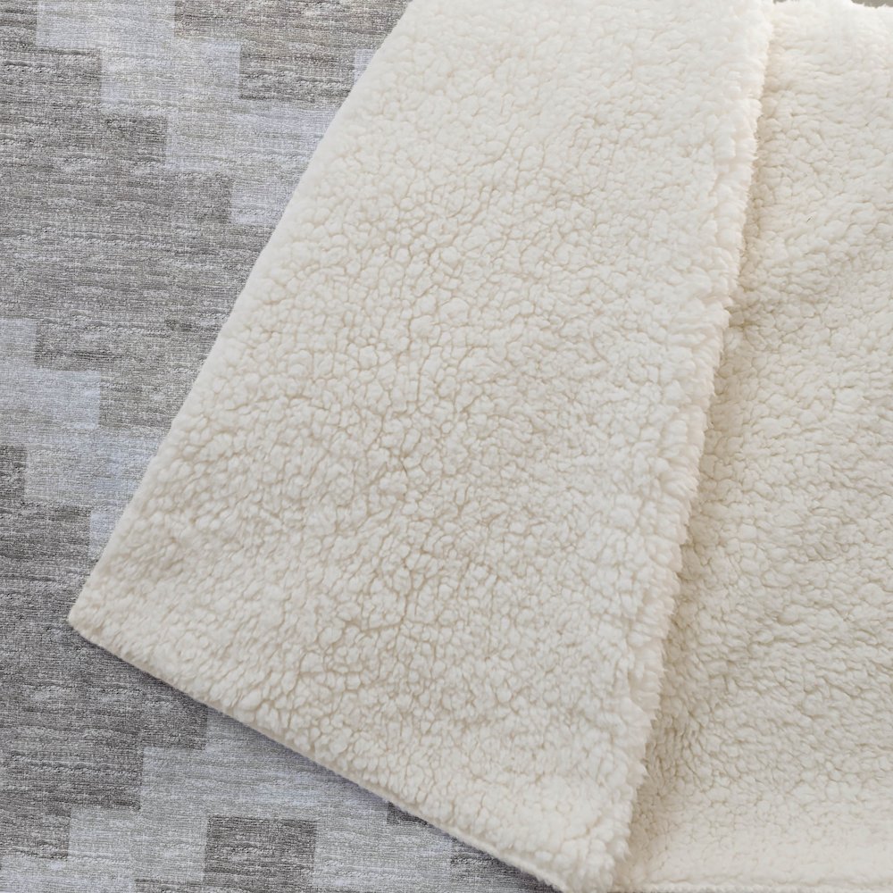 Premium Machine Washable ASB115 Tan 50" x 70" Sherpa Throw Blanket. Picture 2