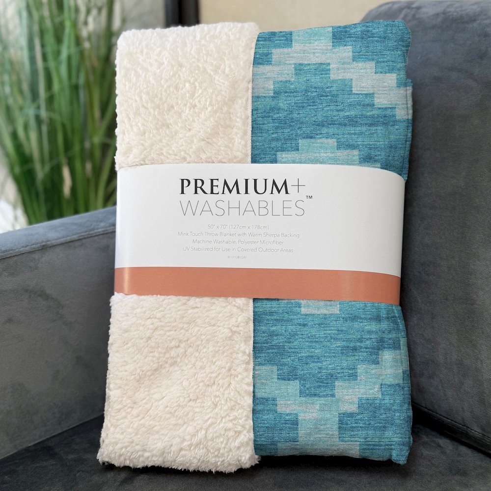 Premium Machine Washable ASB115 Turquoise 50" x 70" Sherpa Throw Blanket. Picture 3