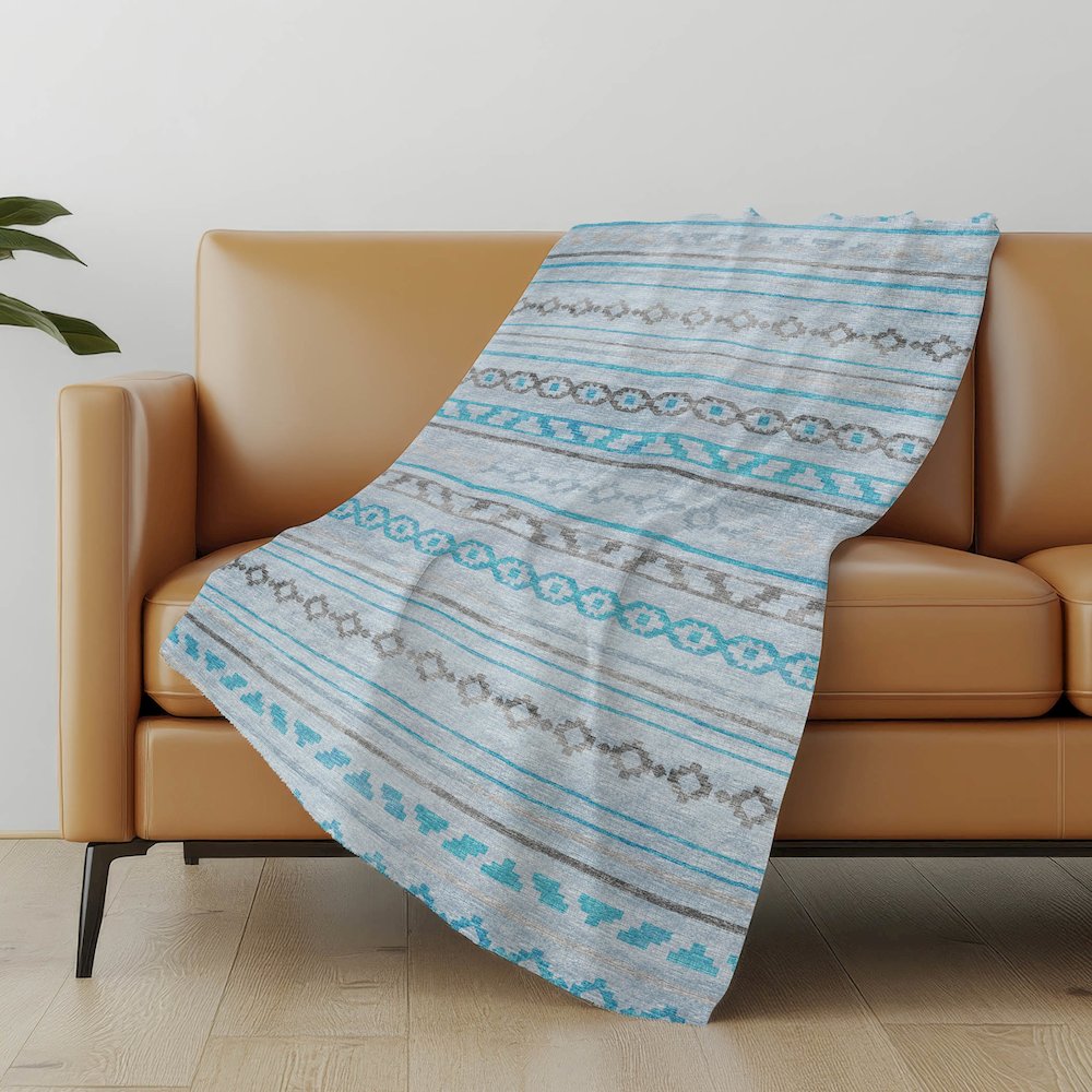 Premium Machine Washable ASB116 Turquoise 50" x 70" Sherpa Throw Blanket. Picture 4