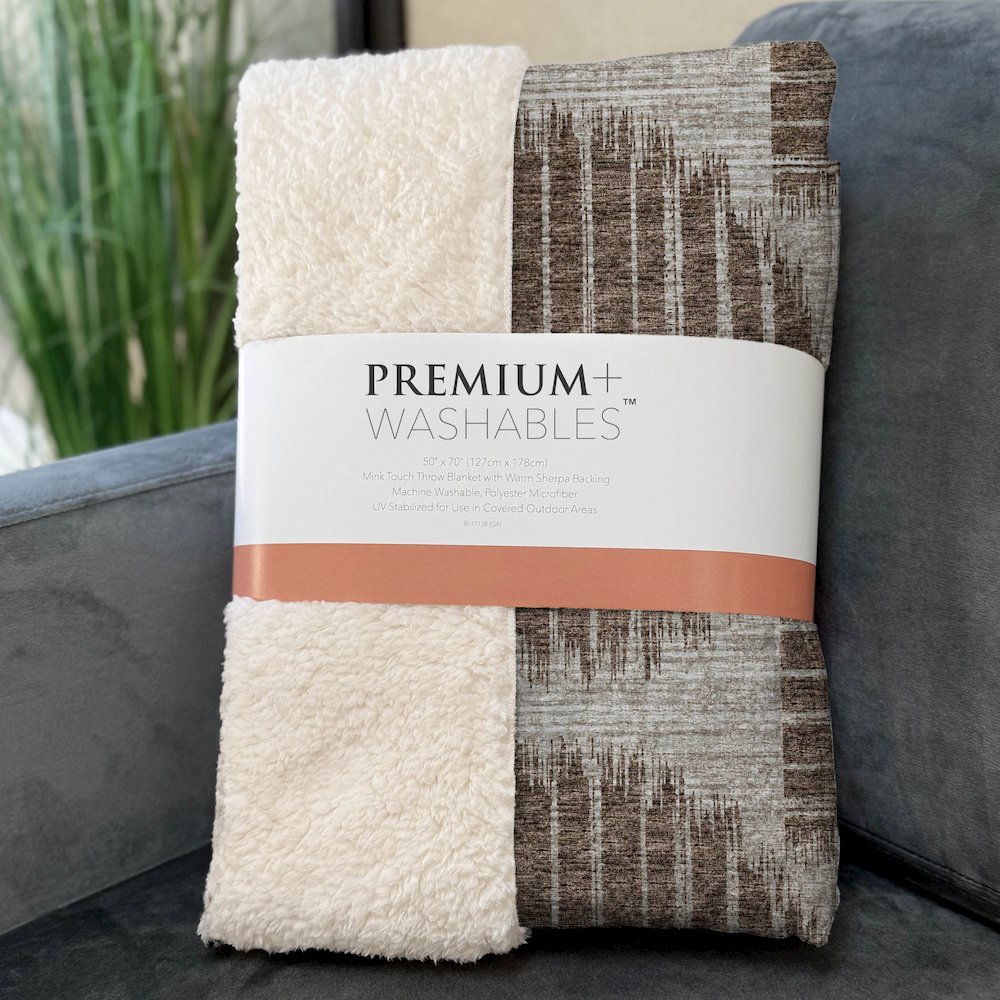 Premium Machine Washable ASB119 Brown 50" x 70" Sherpa Throw Blanket. Picture 3