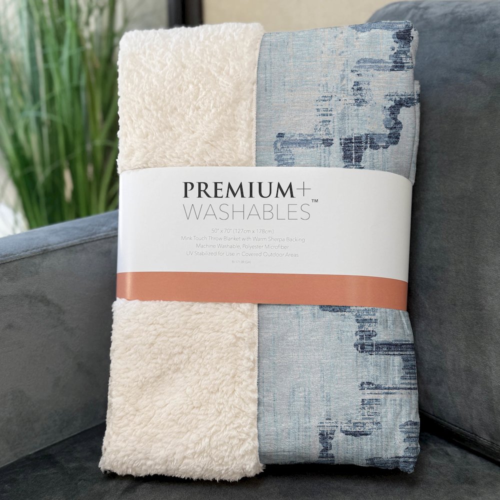 Premium Machine Washable ASB121 Blue 50" x 70" Sherpa Throw Blanket. Picture 3