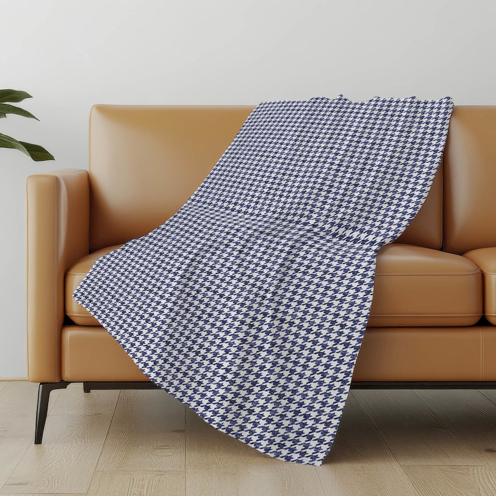 Premium Machine Washable ASB137 Navy 50" x 70" Sherpa Throw Blanket. Picture 4