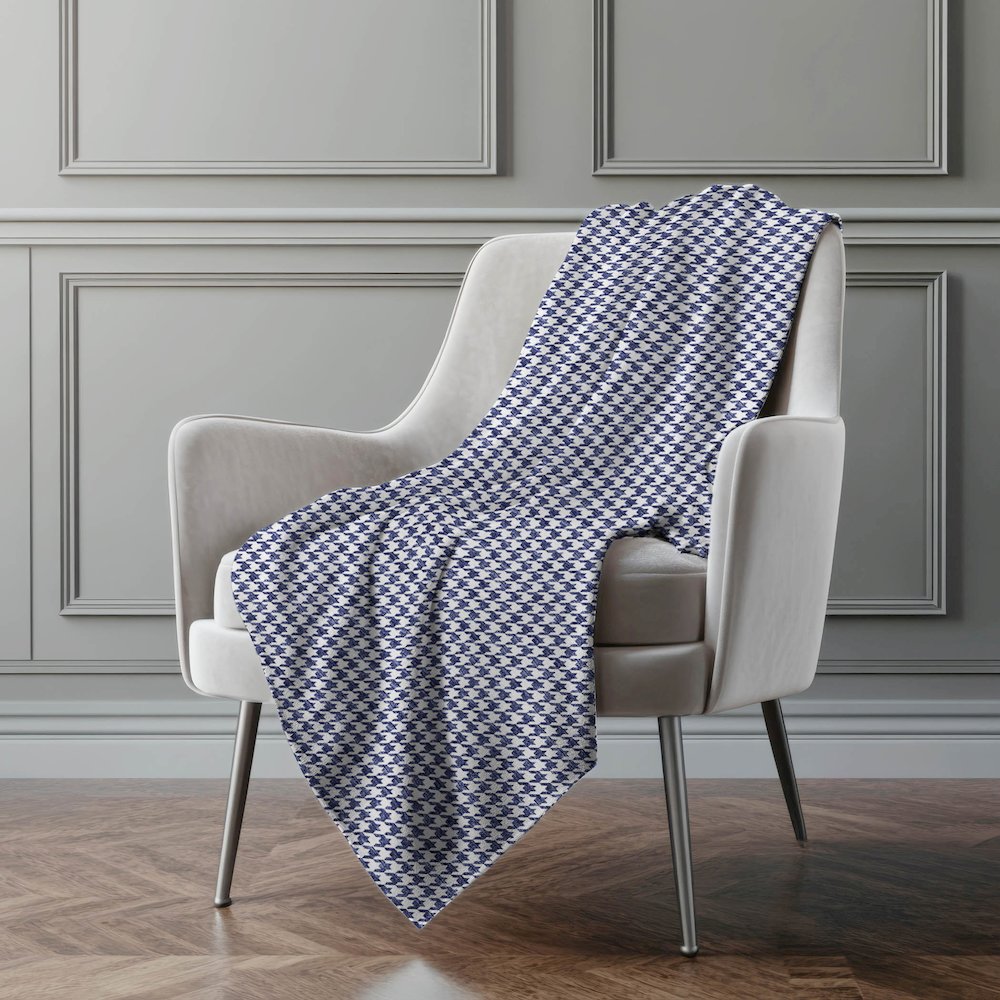Premium Machine Washable ASB137 Navy 50" x 70" Sherpa Throw Blanket. Picture 5