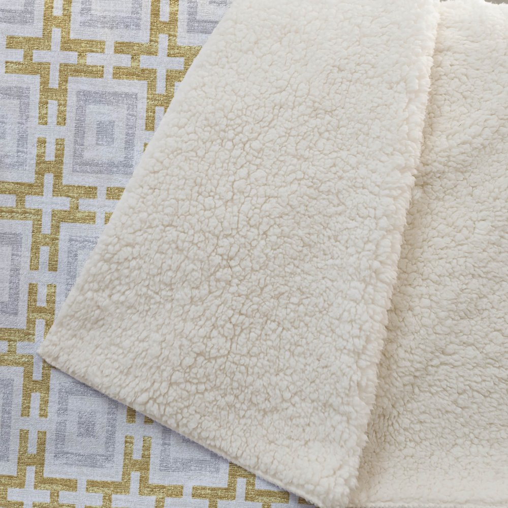 Premium Machine Washable ASB139 Gold 50" x 70" Sherpa Throw Blanket. Picture 2