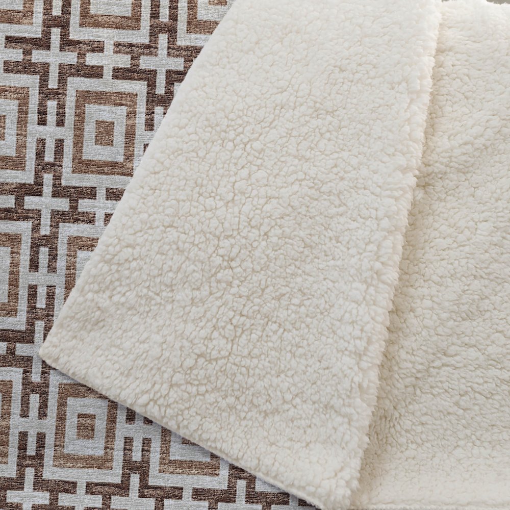 Premium Machine Washable ASB139 Paprika 50" x 70" Sherpa Throw Blanket. Picture 2