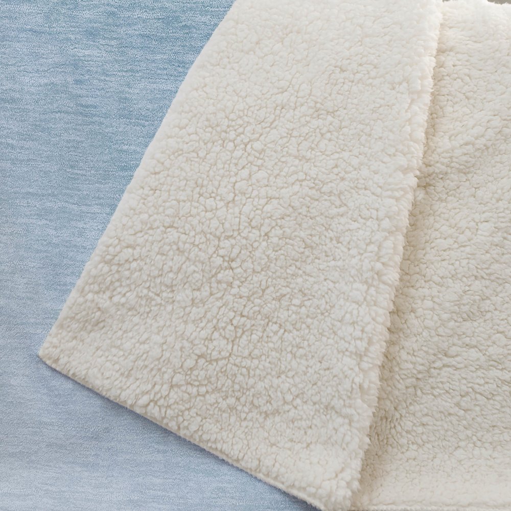Premium Machine Washable ASB147 Bermuda 50" x 70" Sherpa Throw Blanket. Picture 2