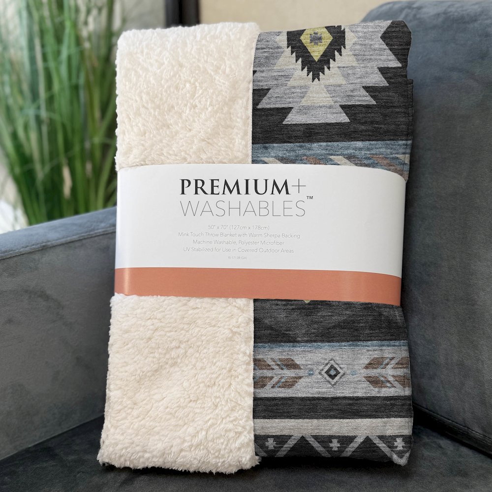 Premium Machine Washable ASB178 Midnight 50" x 70" Sherpa Throw Blanket. Picture 3