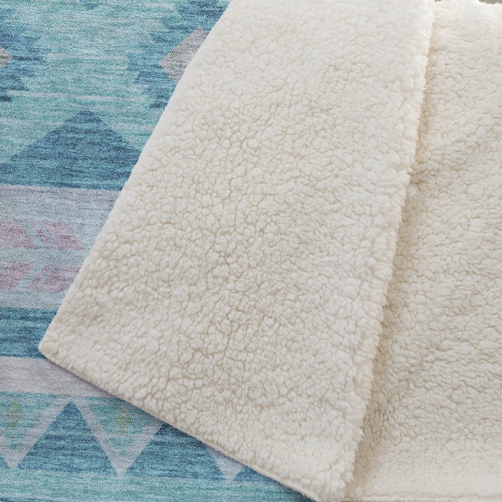 Premium Machine Washable ASB178 Peacock 50" x 70" Sherpa Throw Blanket. Picture 2