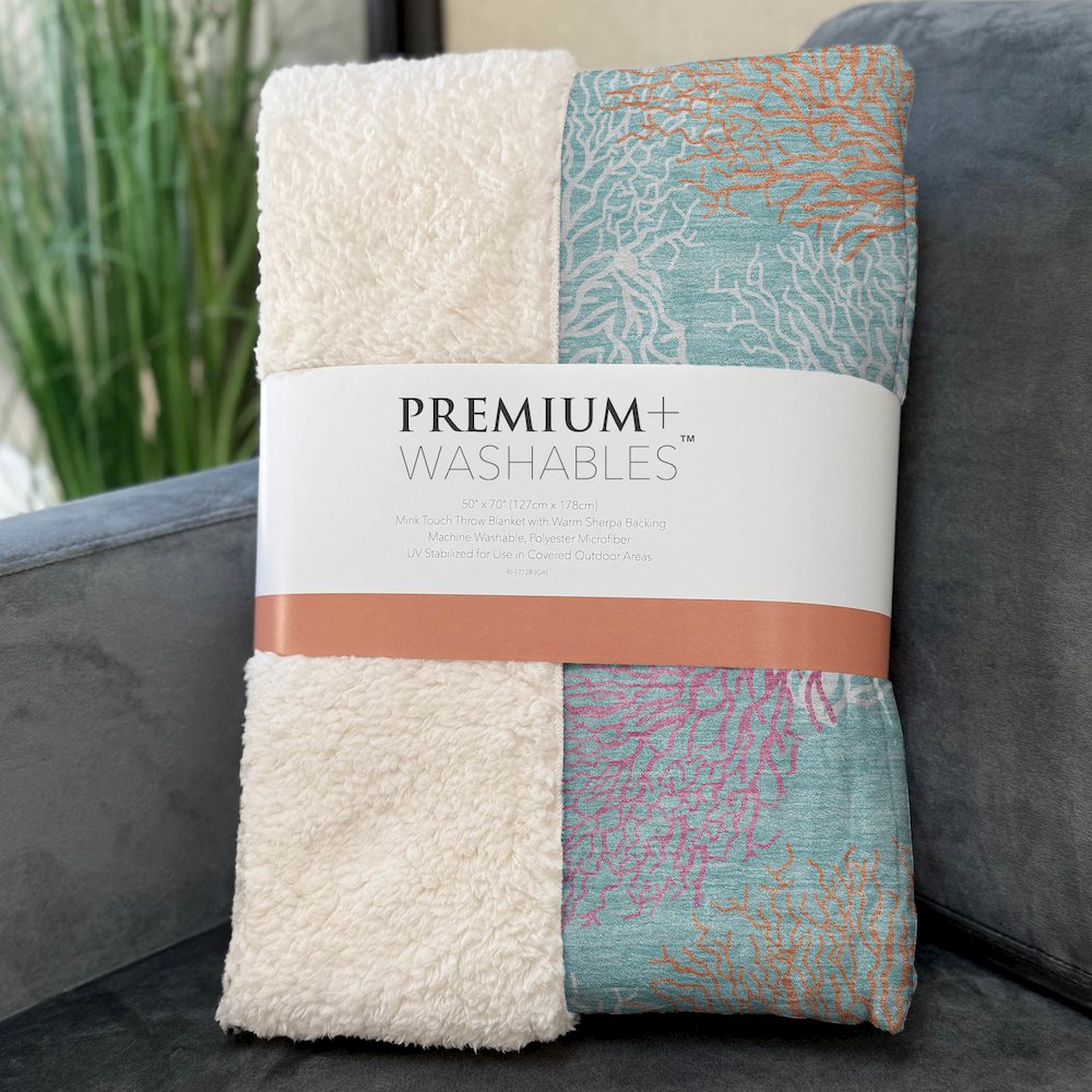 Premium Machine Washable ASB182 Aqua 50" x 70" Sherpa Throw Blanket. Picture 3