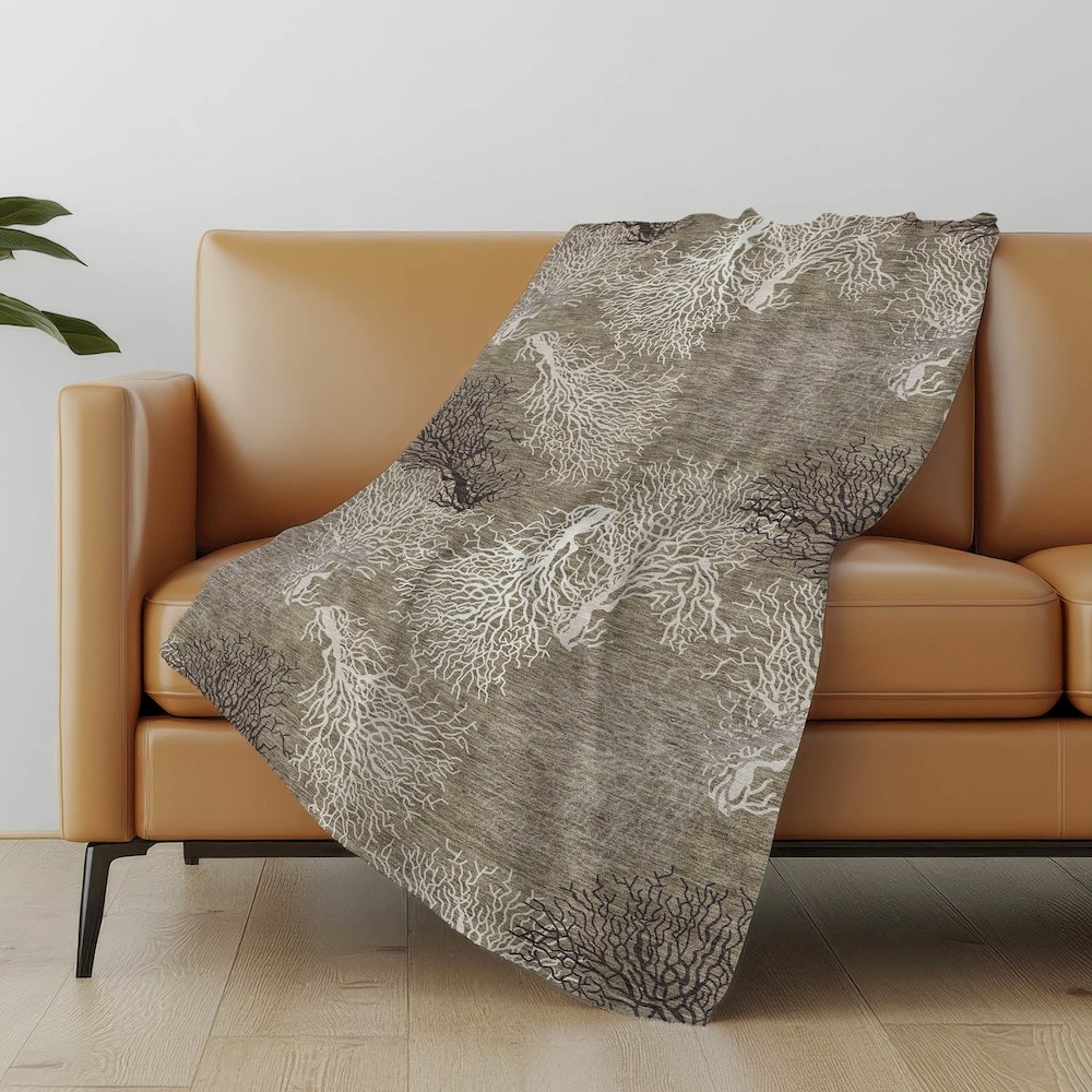 Premium Machine Washable ASB182 Latte 50" x 70" Sherpa Throw Blanket. Picture 4