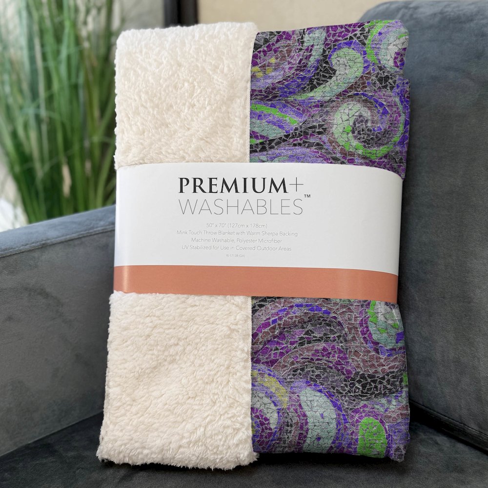 Premium Machine Washable ASB193 Purple 50" x 70" Sherpa Throw Blanket. Picture 3