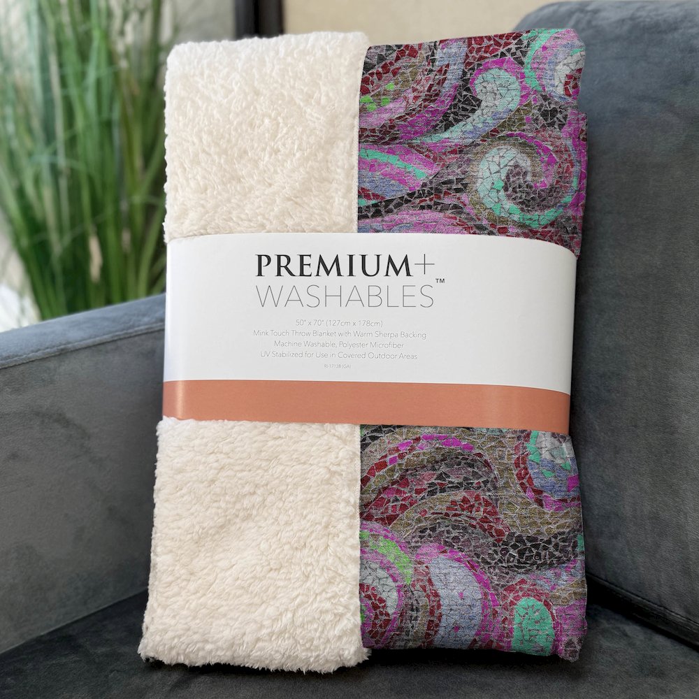Premium Machine Washable ASB193 Raspberry 50" x 70" Sherpa Throw Blanket. Picture 3