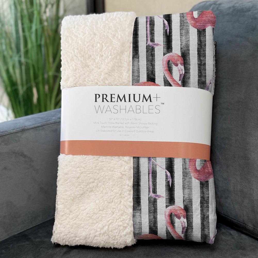 Premium Machine Washable ASB204 Pink 50" x 70" Sherpa Throw Blanket. Picture 3