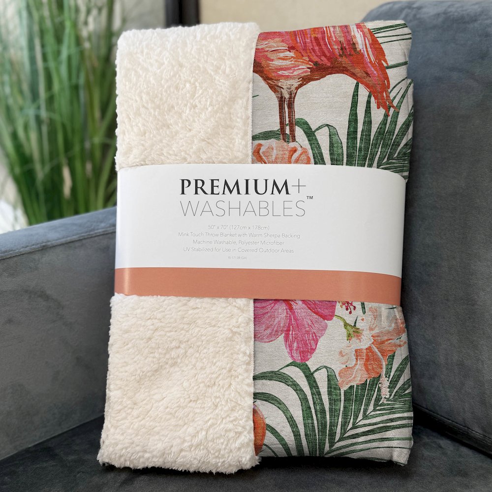Premium Machine Washable ASB207 Pink 50" x 70" Sherpa Throw Blanket. Picture 3