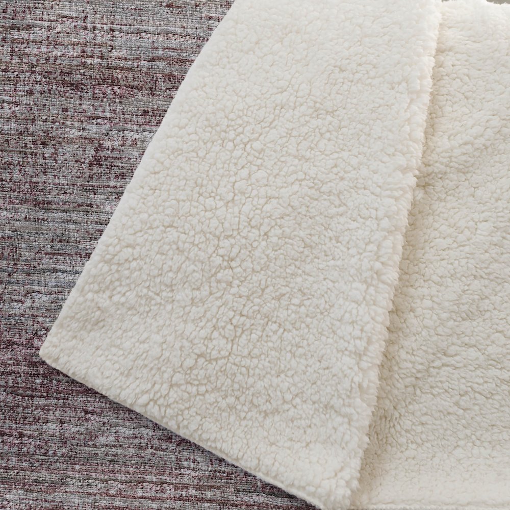 Premium Machine Washable ASB32 Burgundy 50" x 70" Sherpa Throw Blanket. Picture 2