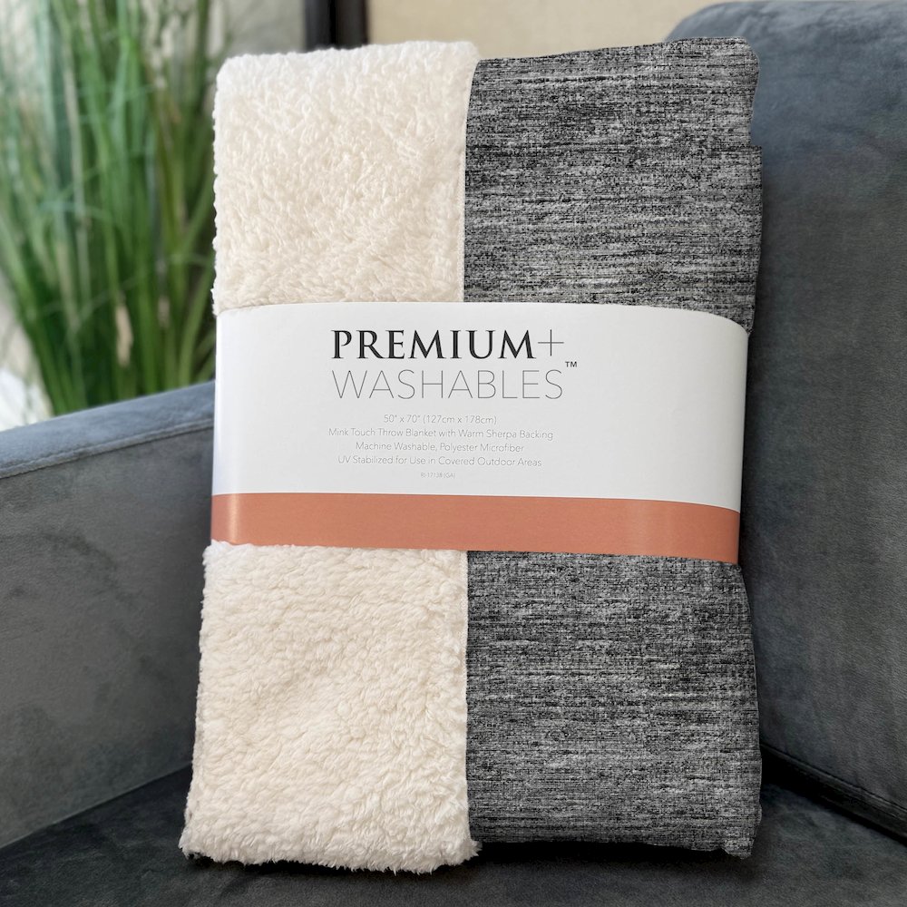 Premium Machine Washable ASB32 Gray 50" x 70" Sherpa Throw Blanket. Picture 3