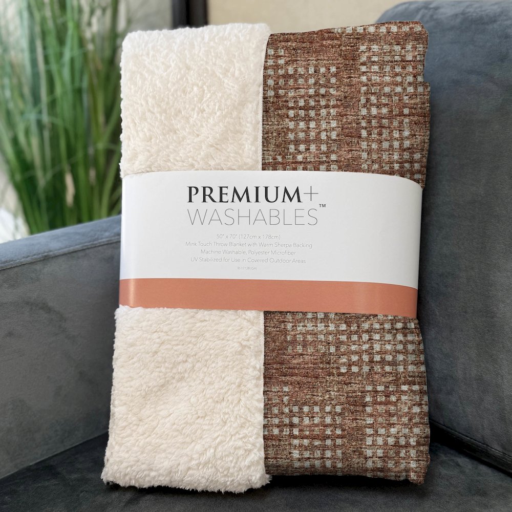Premium Machine Washable ASB33 Canyon 50" x 70" Sherpa Throw Blanket. Picture 3