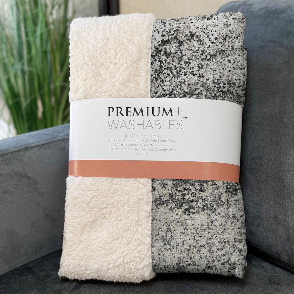 Premium Machine Washable ASB36 Gray 50" x 70" Sherpa Throw Blanket. Picture 3