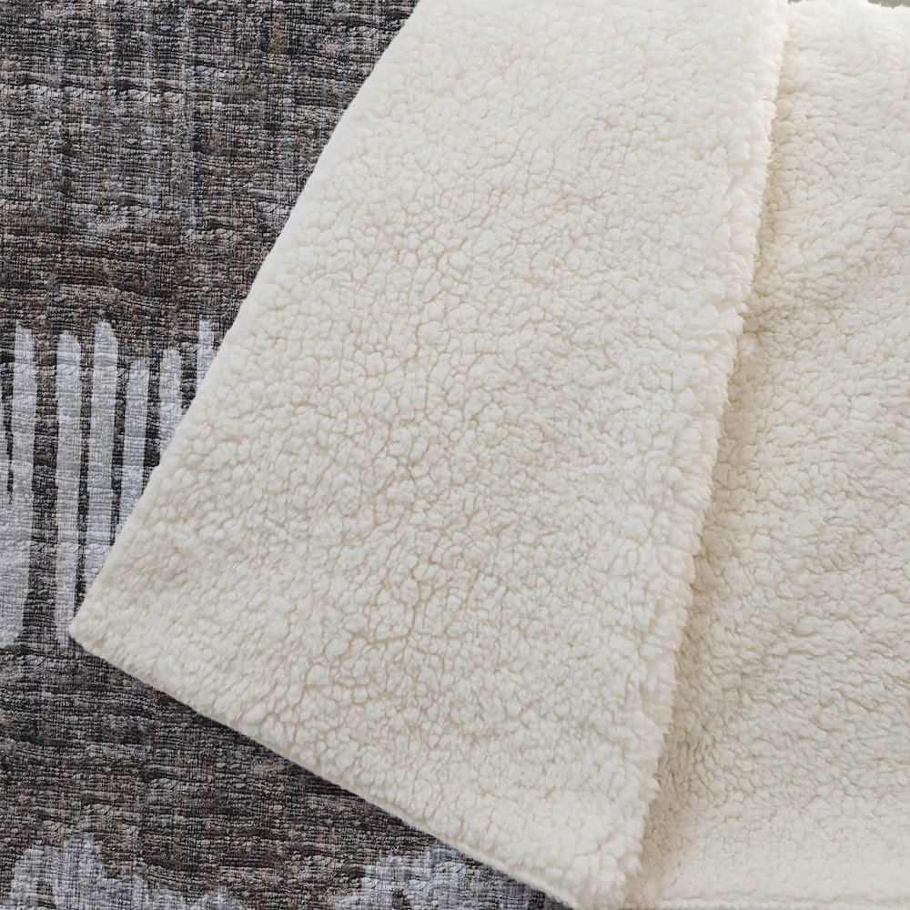 Premium Machine Washable ASB37 Brown 50" x 70" Sherpa Throw Blanket. Picture 2