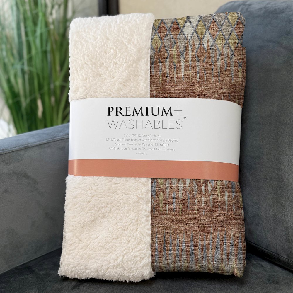 Premium Machine Washable ASB38 Spice 50" x 70" Sherpa Throw Blanket. Picture 3
