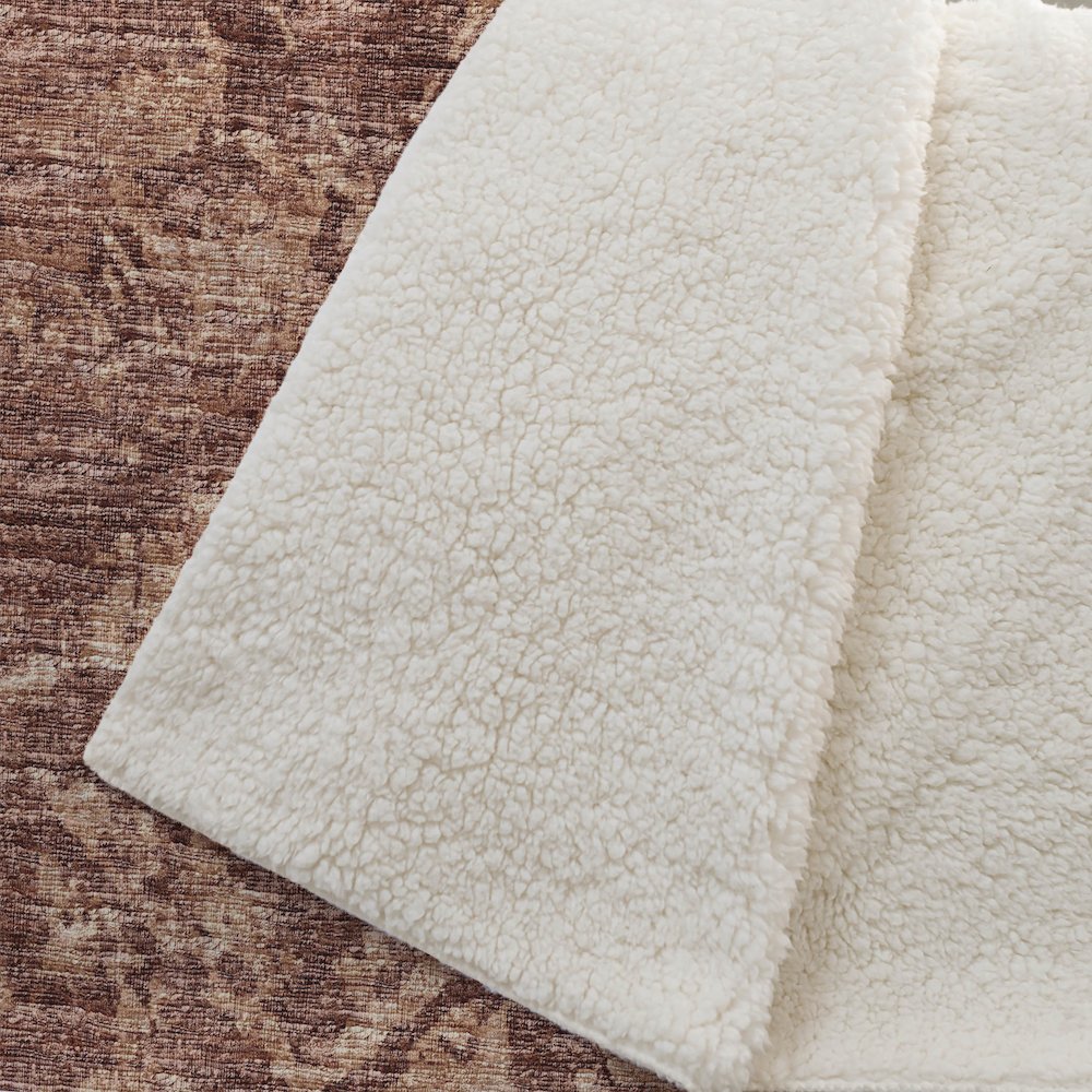 Premium Machine Washable ASB40 Clay 50" x 70" Sherpa Throw Blanket. Picture 2