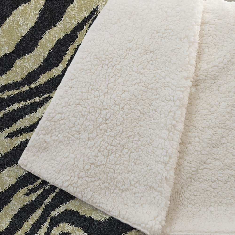 Premium Machine Washable ASB42 Gilded 50" x 70" Sherpa Throw Blanket. Picture 2