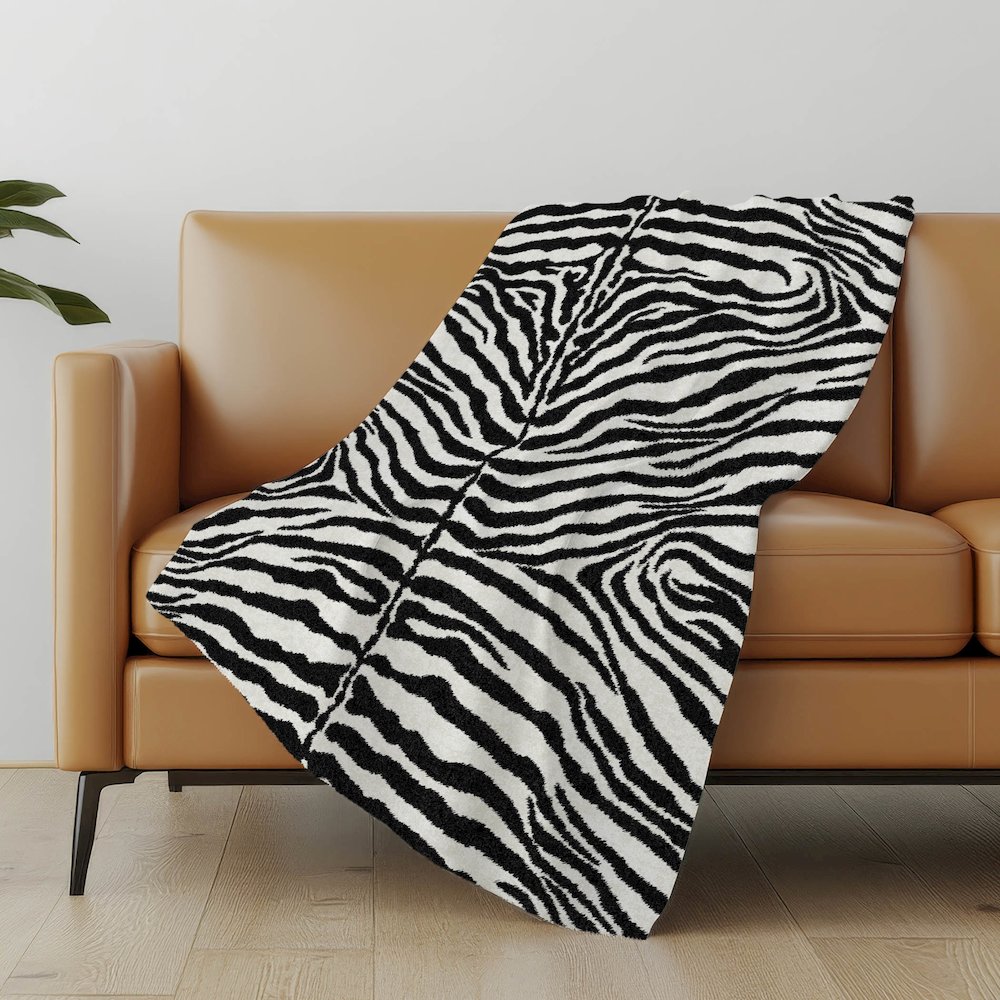 Premium Machine Washable ASB42 Pearl 50" x 70" Sherpa Throw Blanket. Picture 4