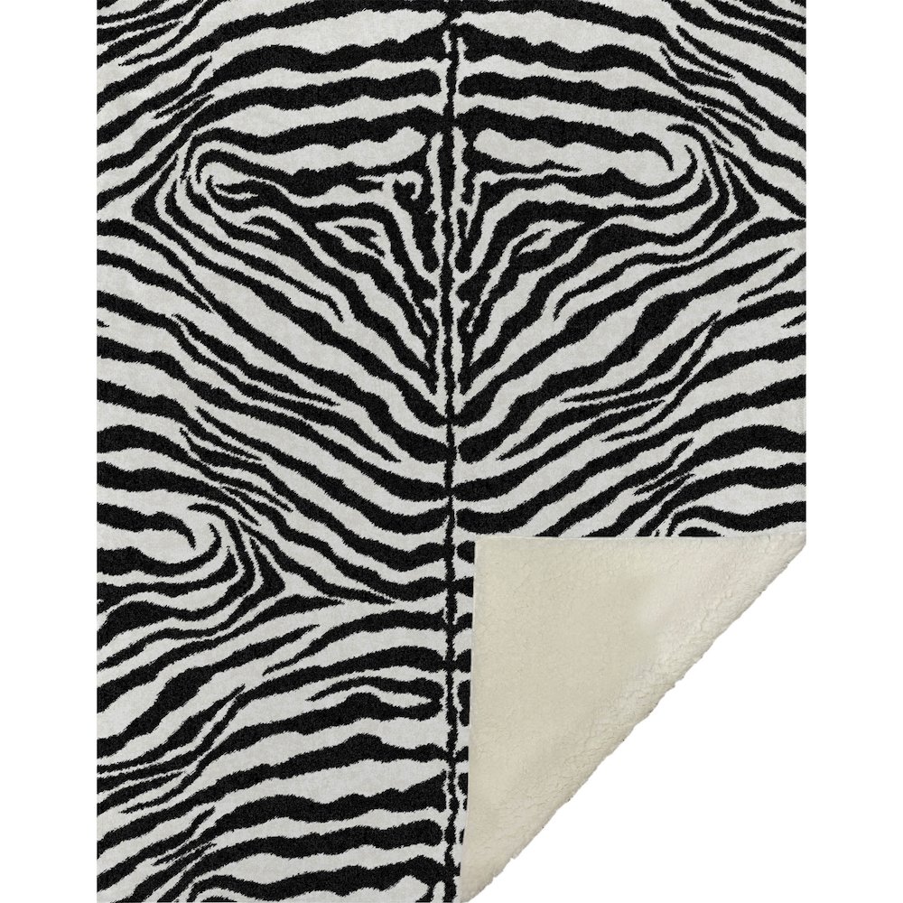 Premium Machine Washable ASB42 Pearl 50" x 70" Sherpa Throw Blanket. Picture 1