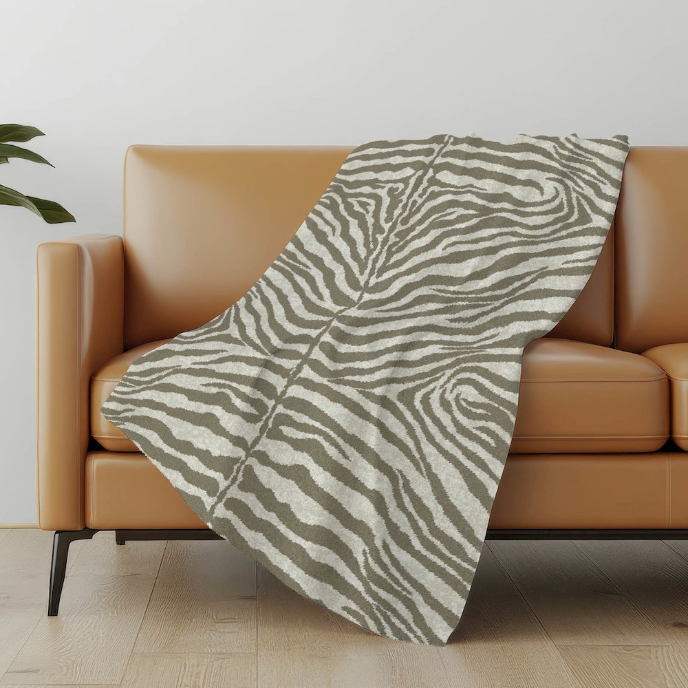 Premium Machine Washable ASB42 Taupe 50" x 70" Sherpa Throw Blanket. Picture 4