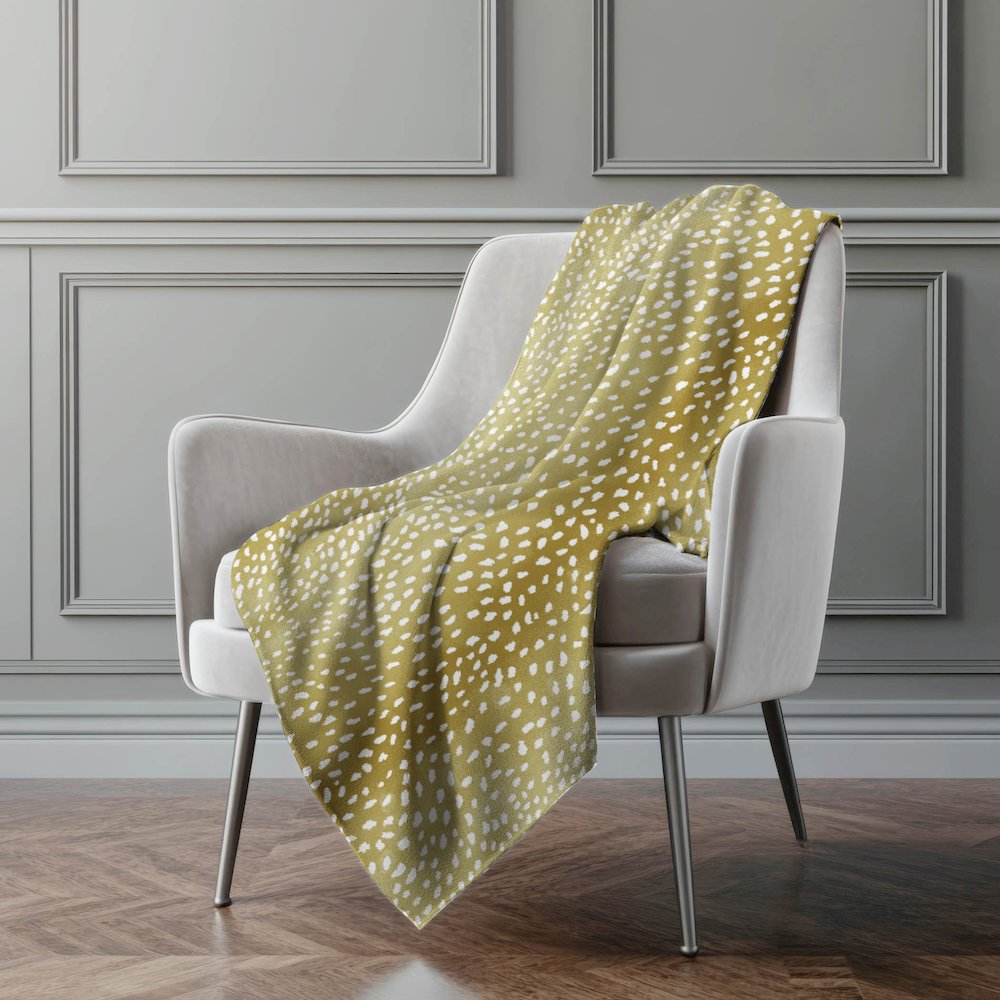 Premium Machine Washable ASB44 Gilded 50" x 70" Sherpa Throw Blanket. Picture 5