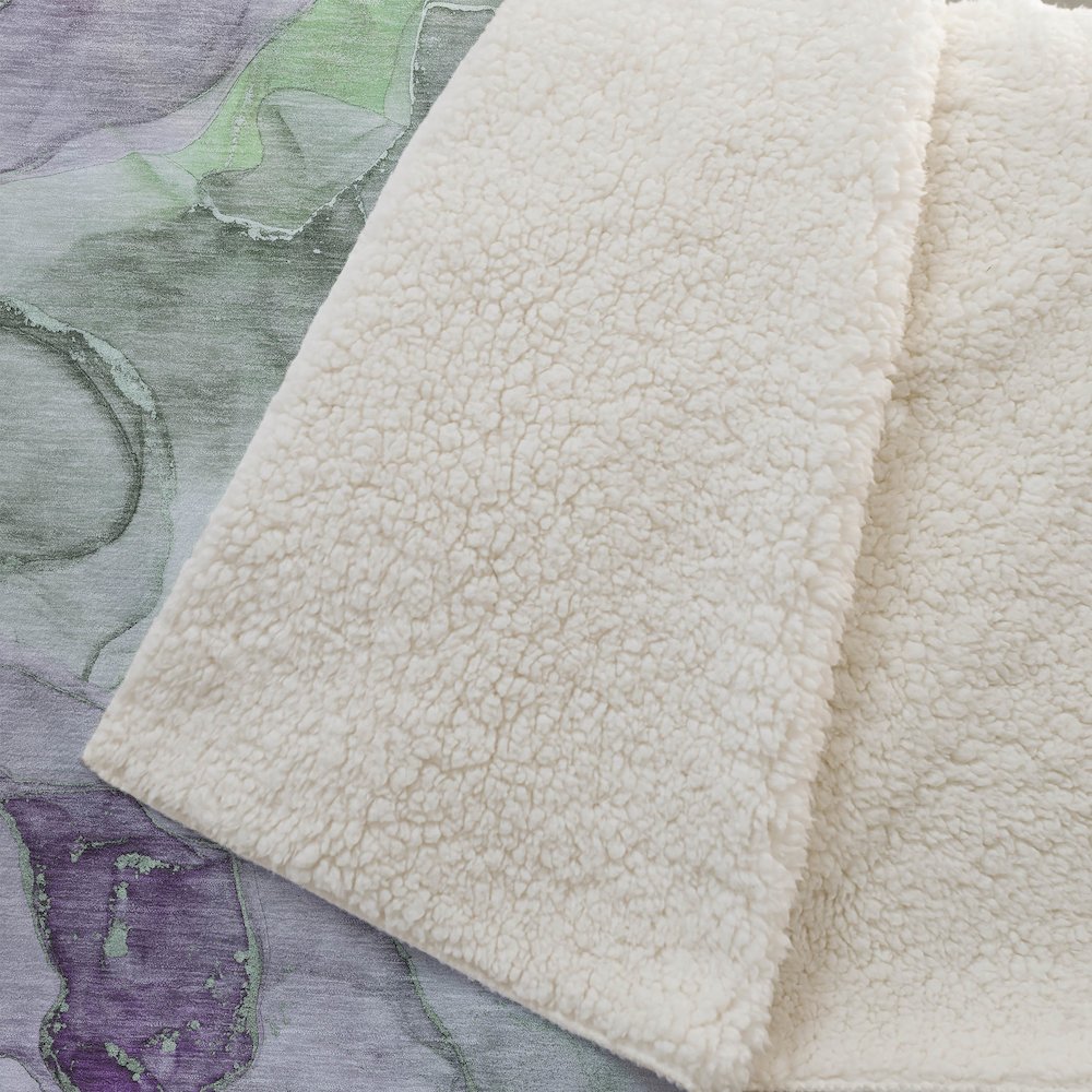 Premium Machine Washable ASB500 Green 50" x 70" Sherpa Throw Blanket. Picture 2