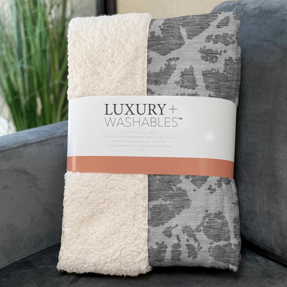 Premium Machine Washable ASB501 Charcoal 50" x 70" Sherpa Throw Blanket. Picture 3