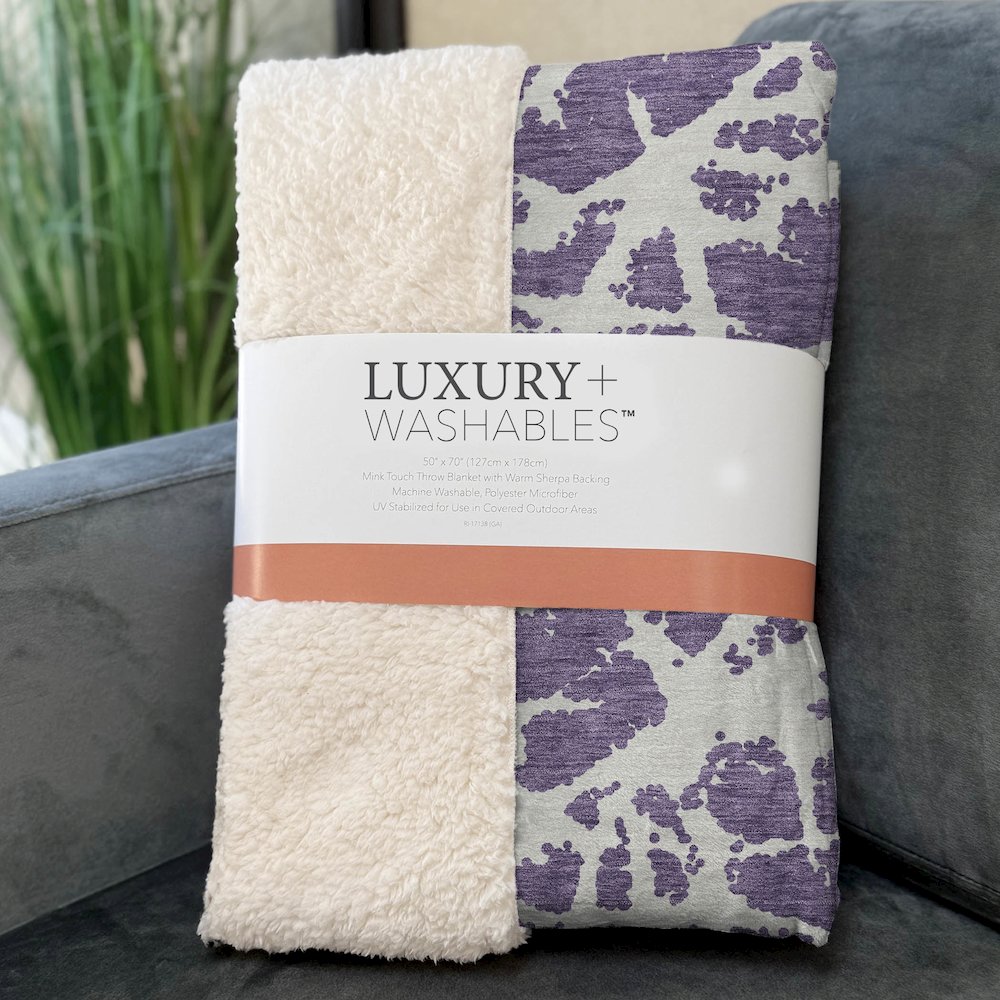 Premium Machine Washable ASB501 Purple 50" x 70" Sherpa Throw Blanket. Picture 3